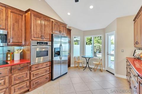 4738 Collinos Way, Oceanside, CA 92056 photo 13