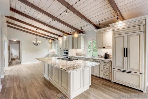 4296 Nabal Dr, La Mesa, CA 91941 photo 4