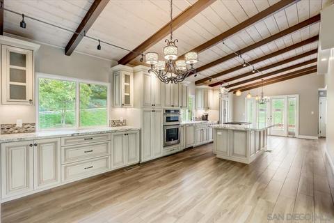 4296 Nabal Dr, La Mesa, CA 91941 photo 7