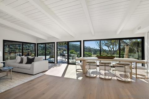 2611 Costebelle Dr, La Jolla, CA 92037 photo 11