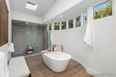 2611 Costebelle Dr, La Jolla, CA 92037 photo 28