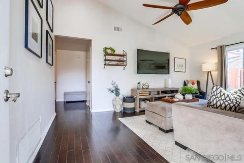 3190 Bernie Dr, Oceanside, CA 92056 photo 2