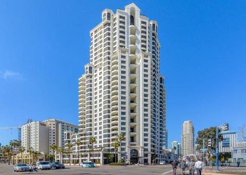700 W Harbor Dr #1302, San Diego, CA 92101