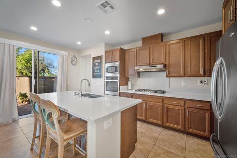 7440 Eastridge Dr, La Mesa, CA 91941 photo 10