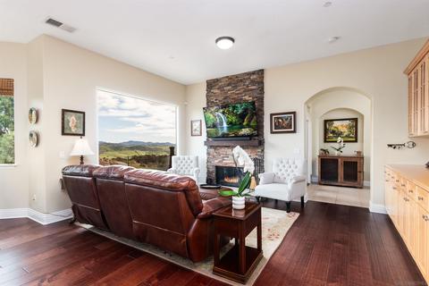 3817 Sumac Ct, Fallbrook, CA 92028 photo 12