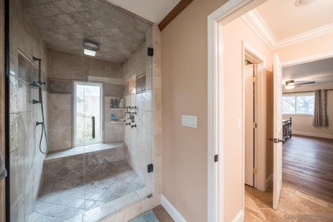 9957 Circa Valle Verde, El Cajon, CA 92021 photo 15