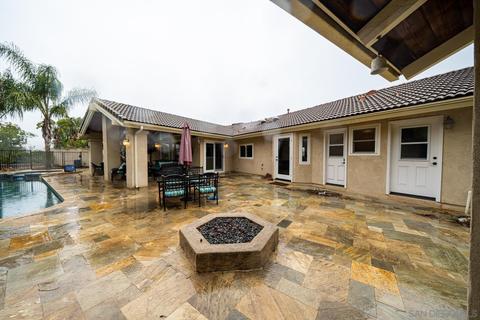 9957 Circa Valle Verde, El Cajon, CA 92021 photo 25