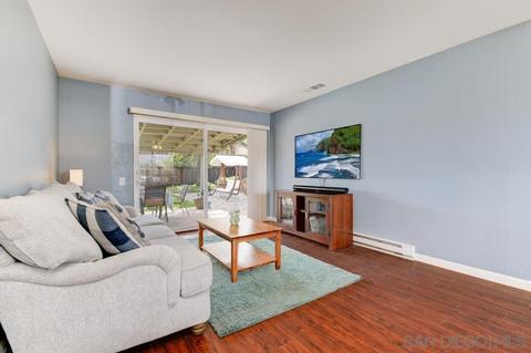9933 Delphi St, Santee, CA 92071 photo 4