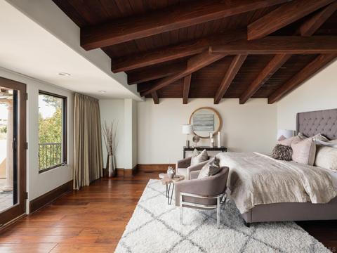 7682 Hillside Dr, La Jolla, CA 92037 photo 7