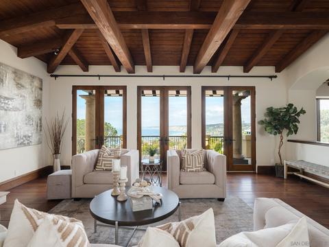 7682 Hillside Dr, La Jolla, CA 92037 photo 17