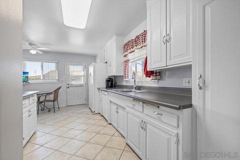 1054 2nd Ave, Chula Vista, CA 91911 photo 5