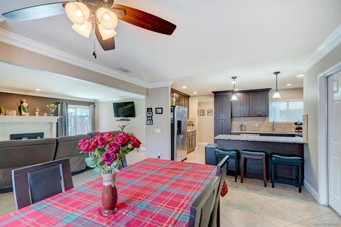 508 Dove Cir, Vista, CA 92083 photo 4