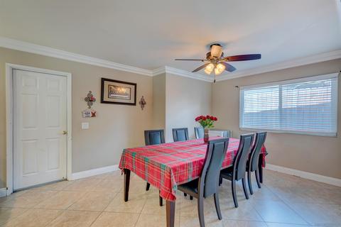 508 Dove Cir, Vista, CA 92083 photo 8