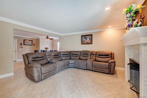 508 Dove Cir, Vista, CA 92083 photo 11