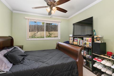 10210 Centinella Dr, La Mesa, CA 91941 photo 14