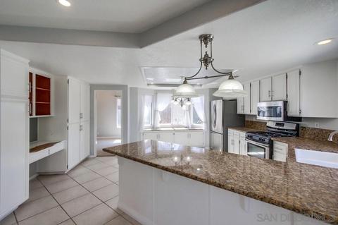 9586 Leyendekker Ct, Lakeside, CA 92040 photo 13