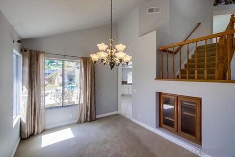 9586 Leyendekker Ct, Lakeside, CA 92040 photo 11