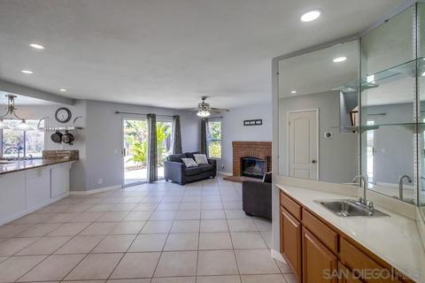9586 Leyendekker Ct, Lakeside, CA 92040 photo 17