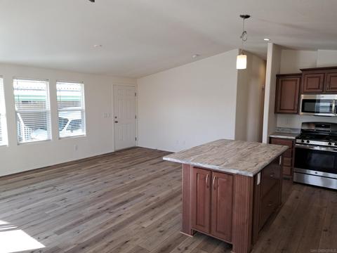 1010 E Bobier Dr # 113, Vista, CA 92084 photo 9
