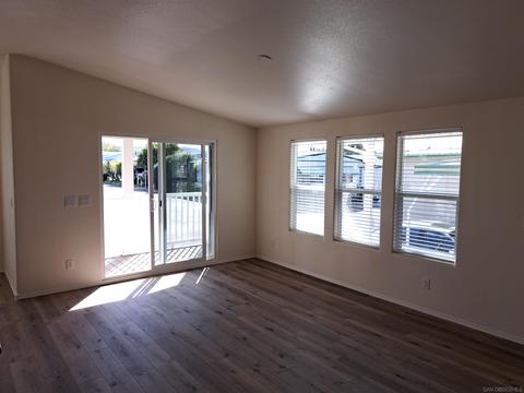 1010 E Bobier Dr # 113, Vista, CA 92084 photo 10
