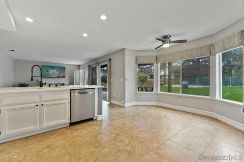 369 Moonstone Bay Dr, Oceanside, CA 92057 photo 10