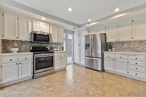 369 Moonstone Bay Dr, Oceanside, CA 92057 photo 12