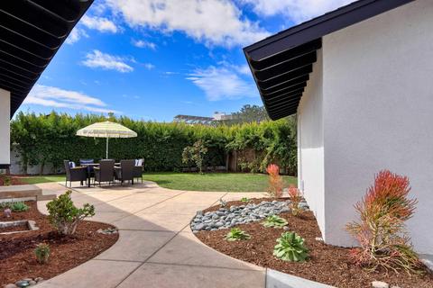 8976 Cliffridge Ave, La Jolla, CA 92037 photo 25