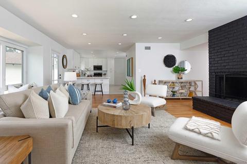 8976 Cliffridge Ave, La Jolla, CA 92037 photo 12