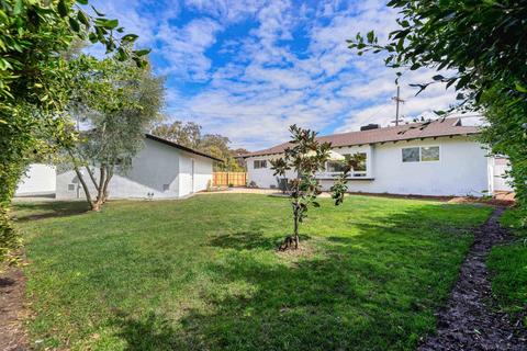 8976 Cliffridge Ave, La Jolla, CA 92037 photo 27