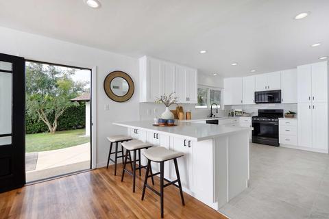 8976 Cliffridge Ave, La Jolla, CA 92037 photo 8