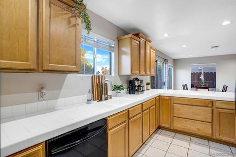 859 Rydell Pl, El Cajon, CA 92021 photo 12