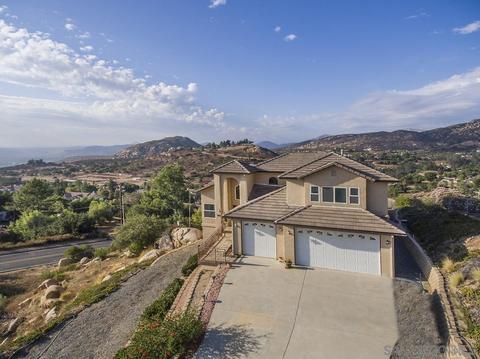 952 Mountain View Rd, El Cajon, CA 92021 photo 2