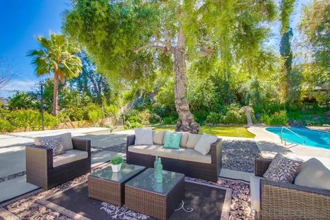 8155 Stadler St, La Mesa, CA 91942 photo 4