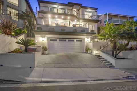 876 Armada Ter, San Diego, CA 92106