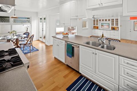 857 J Ave, Coronado, CA 92118 photo 14