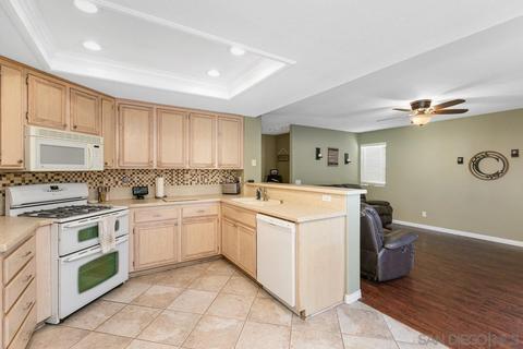 14299 Legacy Ln, El Cajon, CA 92021 photo 10