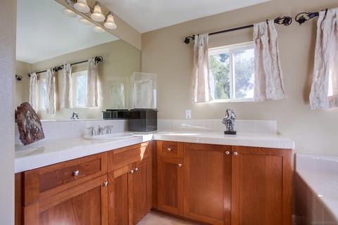 27748 Granite Ridge Rd, Escondido, CA 92026 photo 45