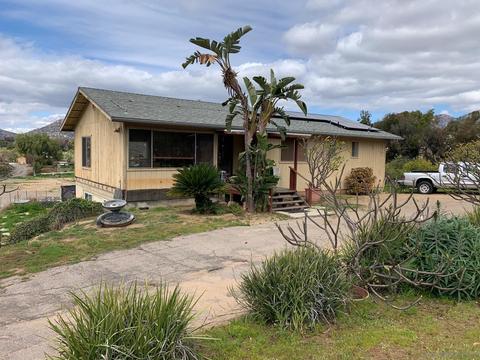 9978 Valle Caballo Ln, El Cajon, CA 92021