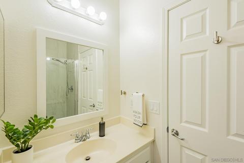 579 Dundee Ln, San Marcos, CA 92069 photo 17