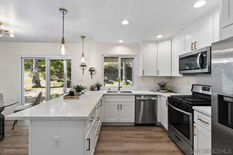2337 Brookhaven Pass, Vista, CA 92081 photo 13