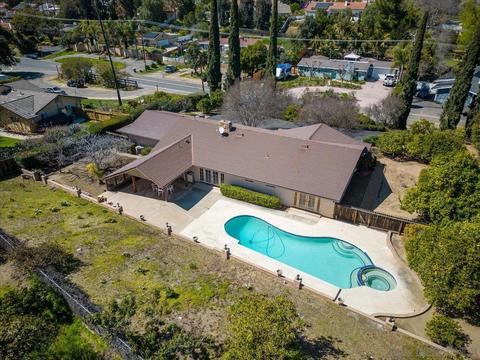 755 E 17th Ave, Escondido, CA 92025 photo 1