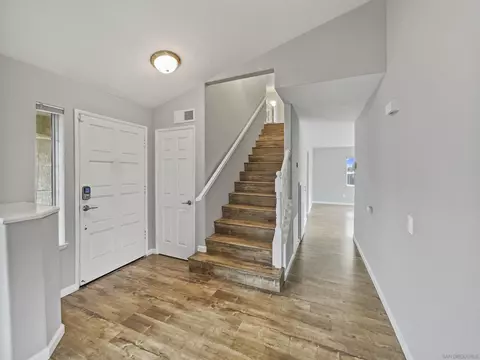 1737 El Aire Pl, Escondido, CA 92026 photo 11
