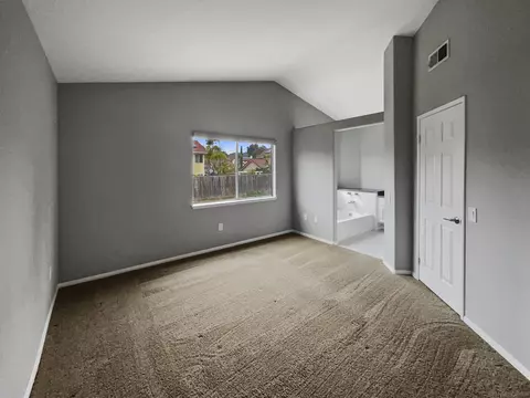 1737 El Aire Pl, Escondido, CA 92026 photo 5
