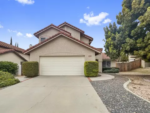 1737 El Aire Pl, Escondido, CA 92026