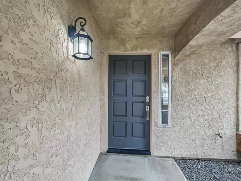 1737 El Aire Pl, Escondido, CA 92026 photo 6