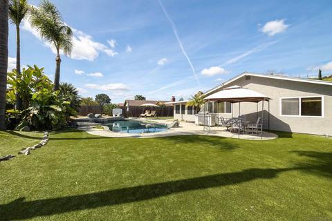 1429 Esperanza Way, Escondido, CA 92027 photo 12
