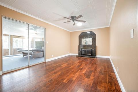 1429 Esperanza Way, Escondido, CA 92027 photo 6