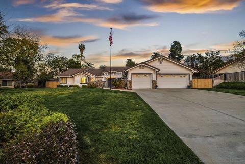 1282 Mountain Park Pl, Escondido, CA 92027