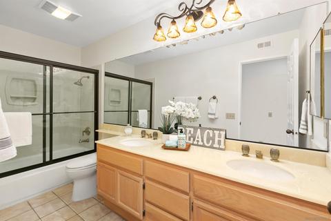 3477 Sitio Borde, Carlsbad, CA 92009 photo 22