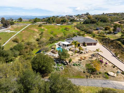 16651 Sam Ln, Ramona, CA 92065 photo 4